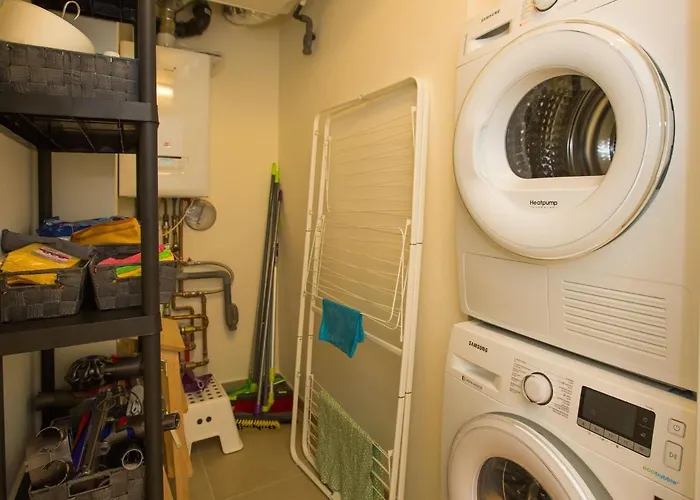 In Belgium With Sea View Terrace * 米德尔克尔克